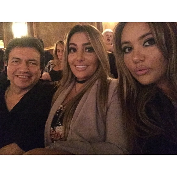 Meet your Posher, Daniel - Picture 1 of 1